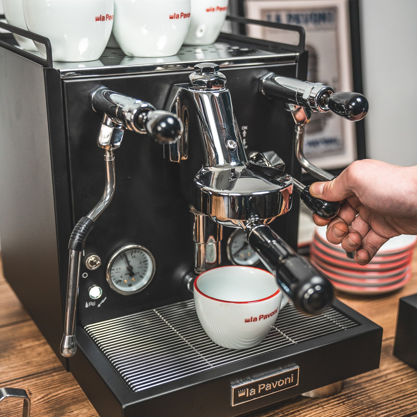 La Pavoni Cellini Evolution Black – poluprofesionalni espresso aparat